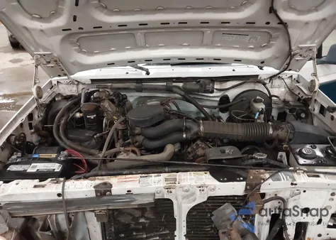 1996 Ford F150 z USA, uszkodzony, nr VIN 2FTEF15N5TCA69746